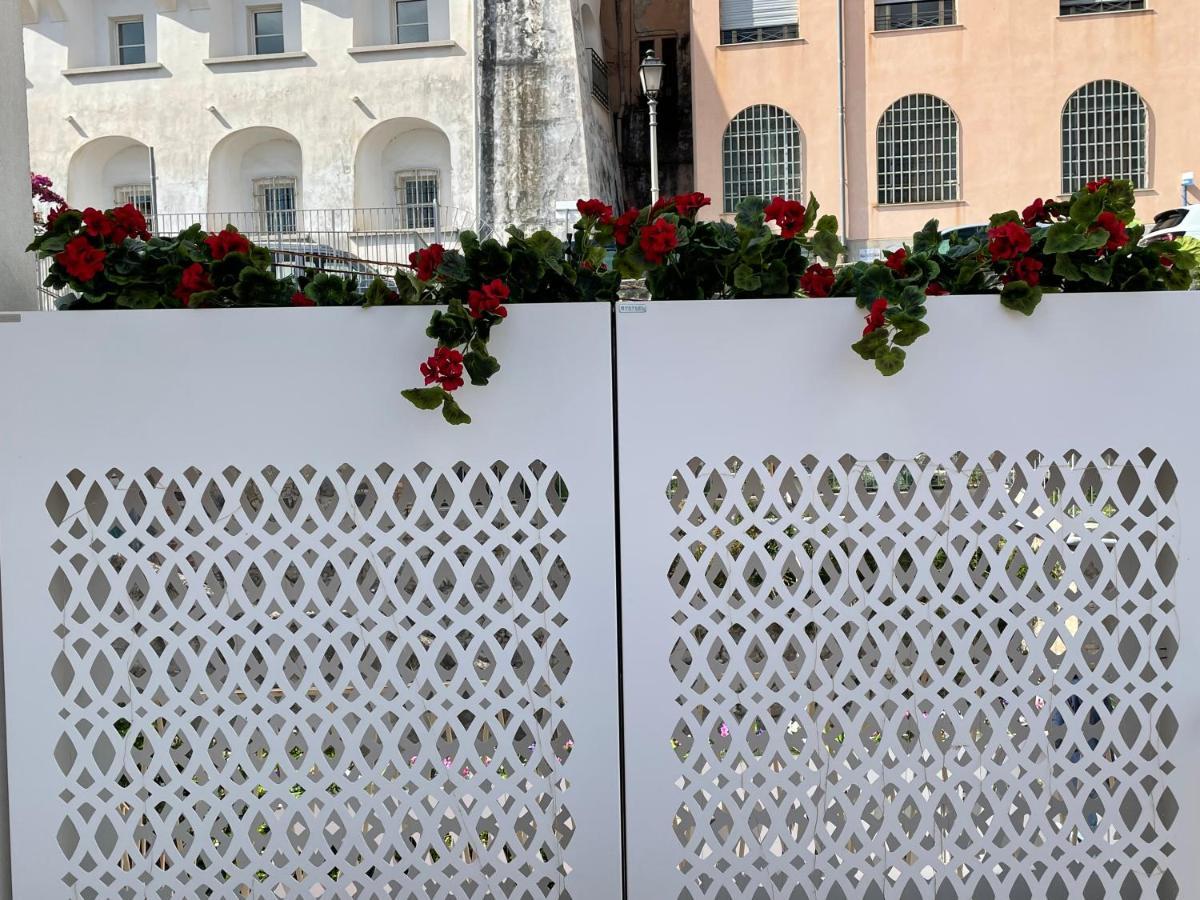 Ti Racconto Il Mare Apartment Salerno Exterior photo