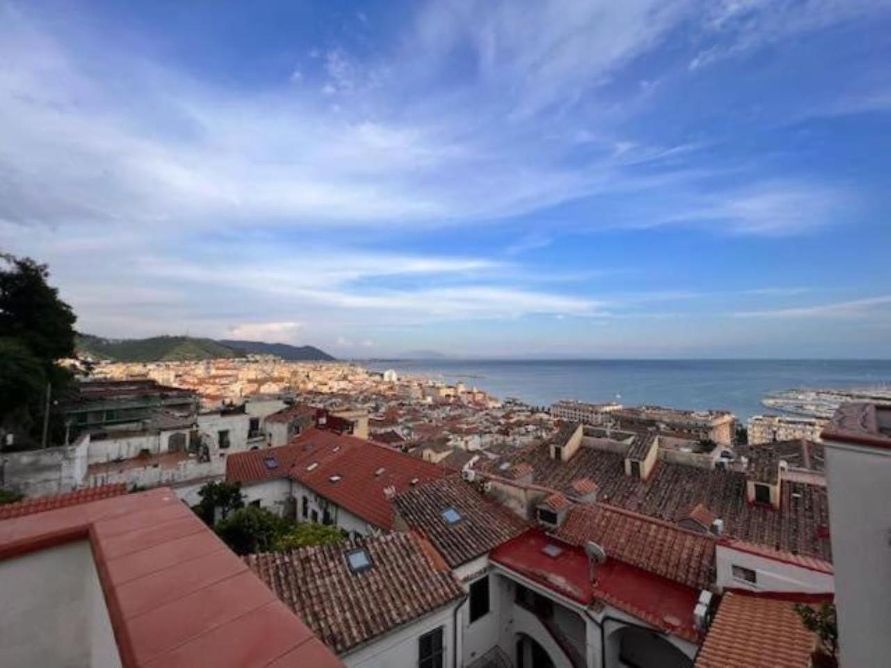 Ti Racconto Il Mare Apartment Salerno Exterior photo