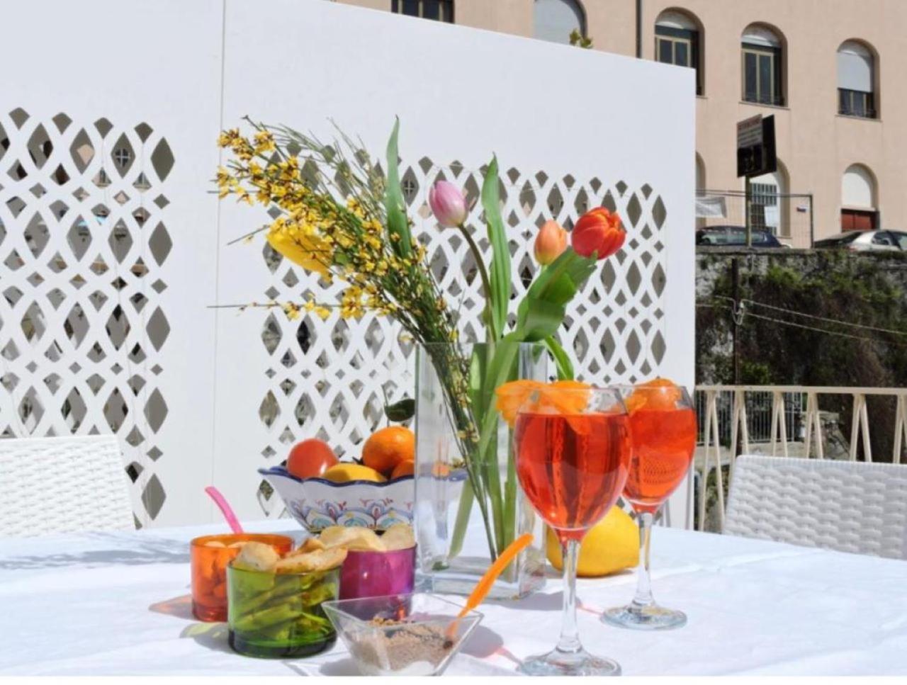 Ti Racconto Il Mare Apartment Salerno Exterior photo